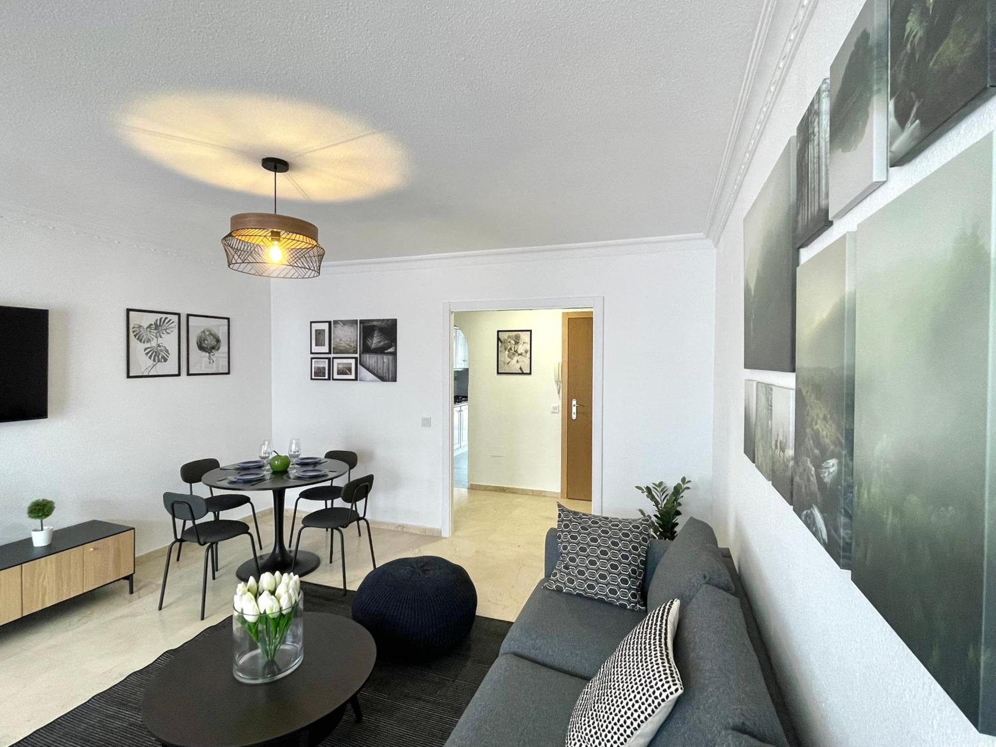 Beach Retreat 2 Bedroom Apartment Fuengirola Exterior foto