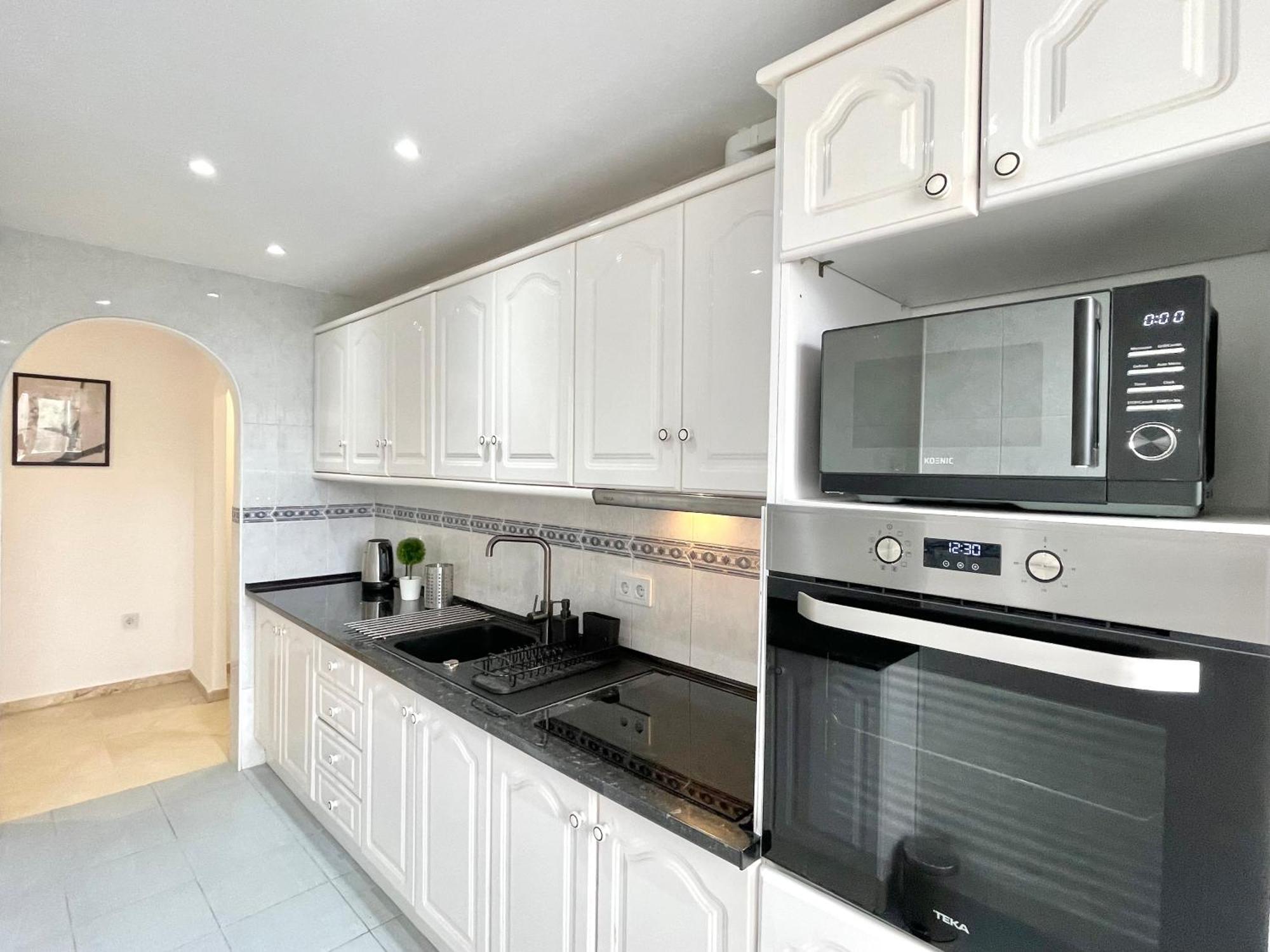 Beach Retreat 2 Bedroom Apartment Fuengirola Exterior foto